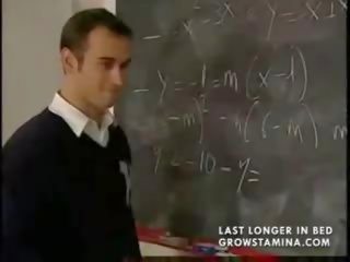 Adulti video immediately dopo classe con il scopata insegnante