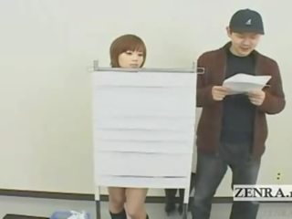 Subtitruota japoniškas quiz šou su nudistas japonija studentas