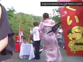 Joven japonesa japonesa escolar anal follada duro para la primero tiempo