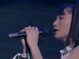 Mayn a nakazima migumi japonské singer